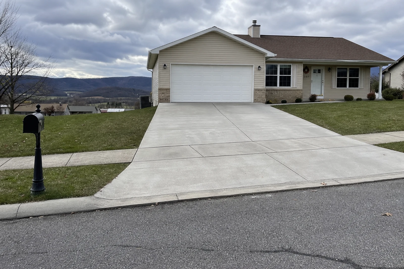 Blair County Pennsylvania residential neighborhood Hollidaysburg Duncansville central Pennsylvania Appalachian ridgeline homes